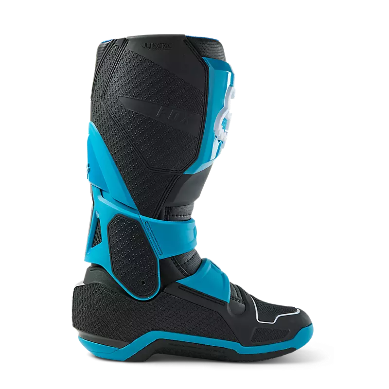 Instincts boots