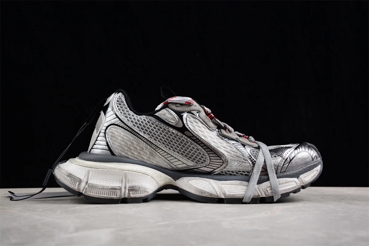 Balenciaga 3XL Grey White Red - Sneaker Replica Workshop