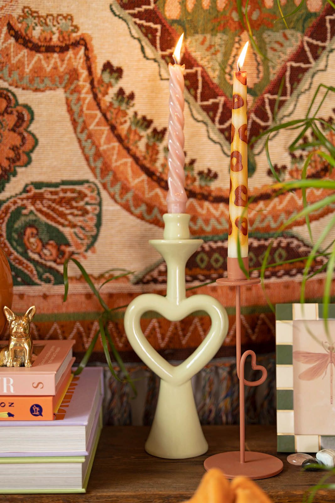 Lichtgroene kandelaar met open hart