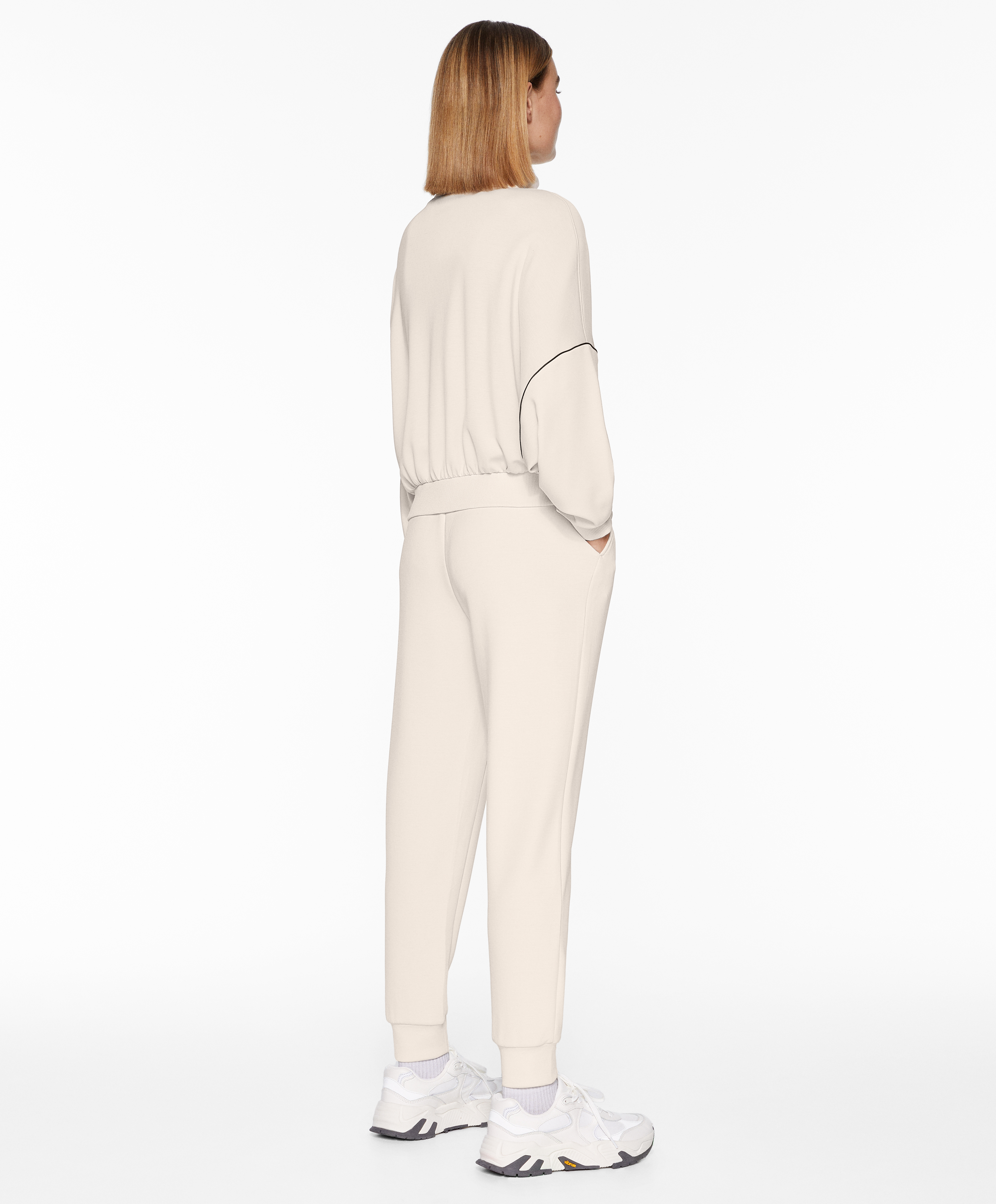 OYSHO Joggers with modal
