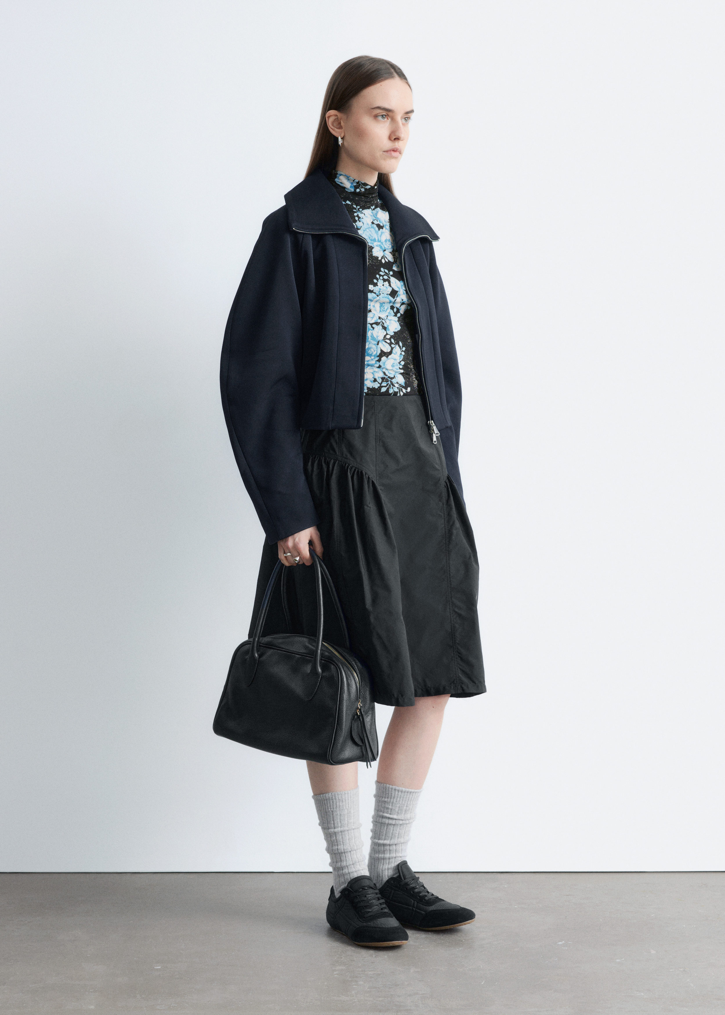 & Other Stories FLORAL-PATTERNED TURTLENECK TOP