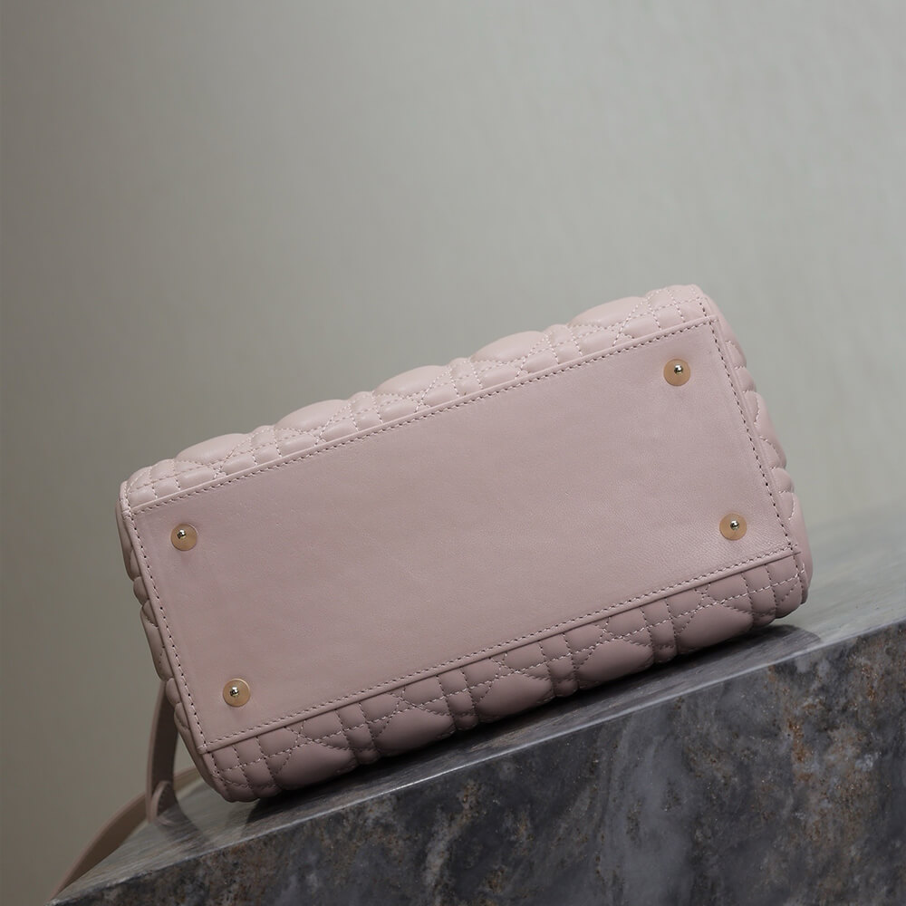 Medium Lady Dior Bag - Top Club