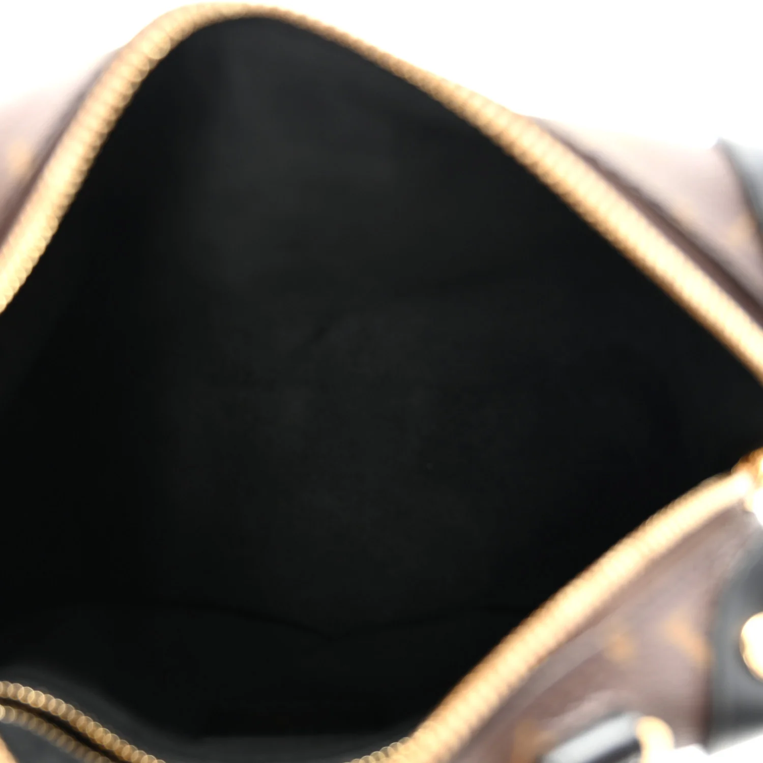 Monogram Petite Malle Souple Black - Top Club