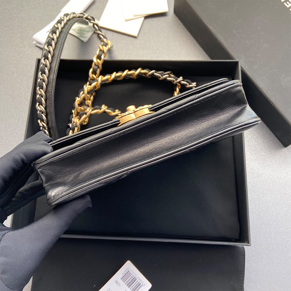 CHANEL 19 Wallet on Chain(high-end grade) - Top Club