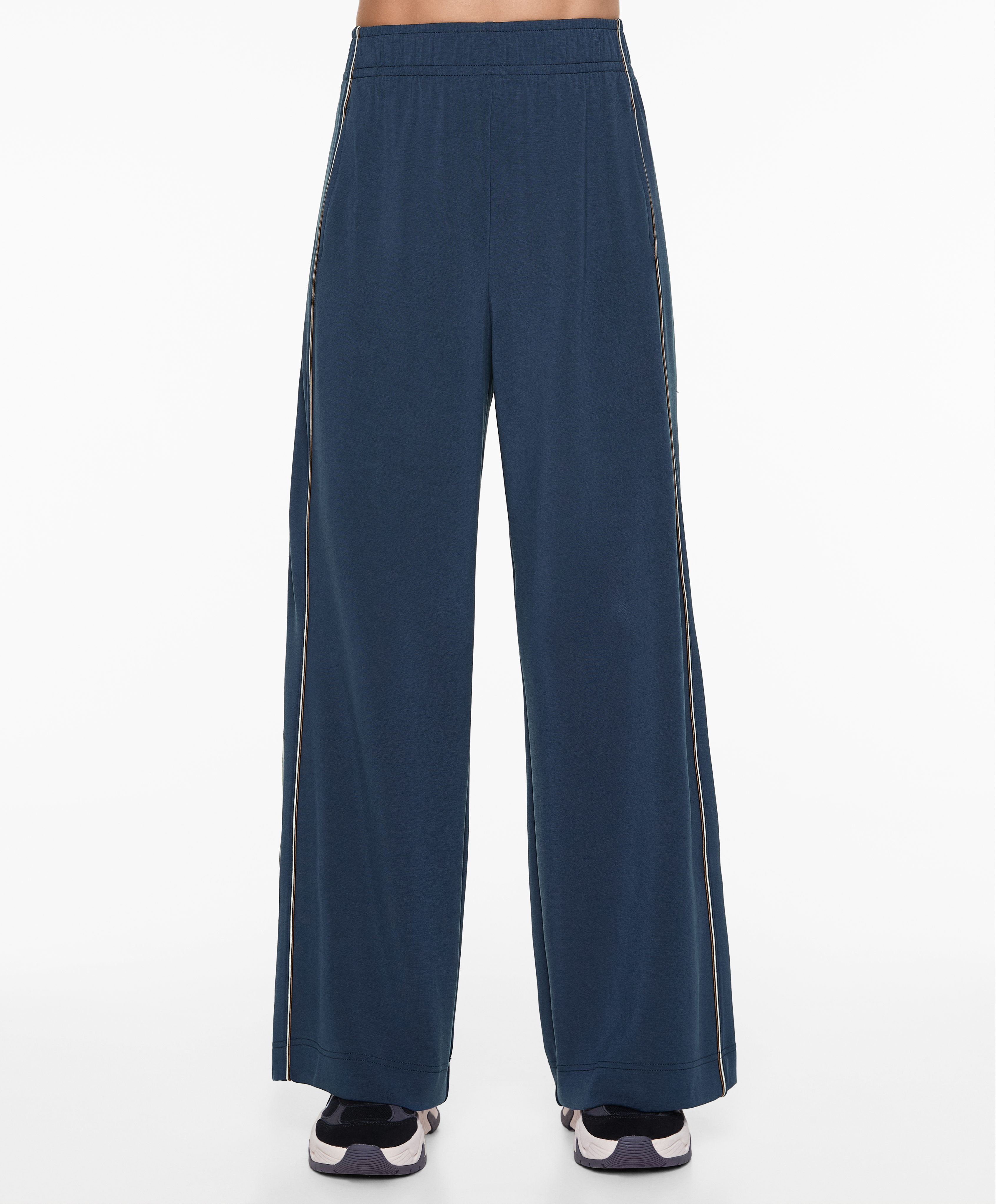OYSHO Straight-leg trousers with modal and piping