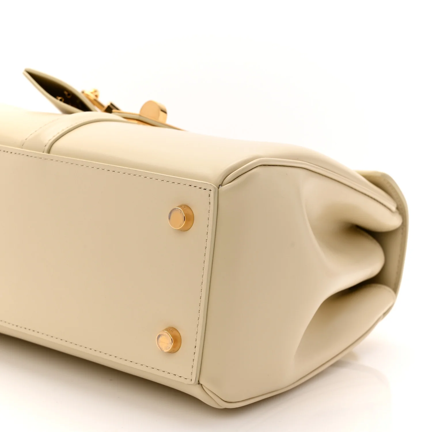 Satinated Calfskin Small 16 Top Handle Bag Beige - Top Club