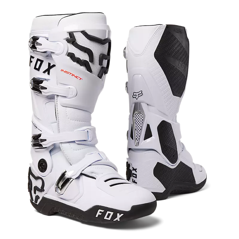 Instincts boots