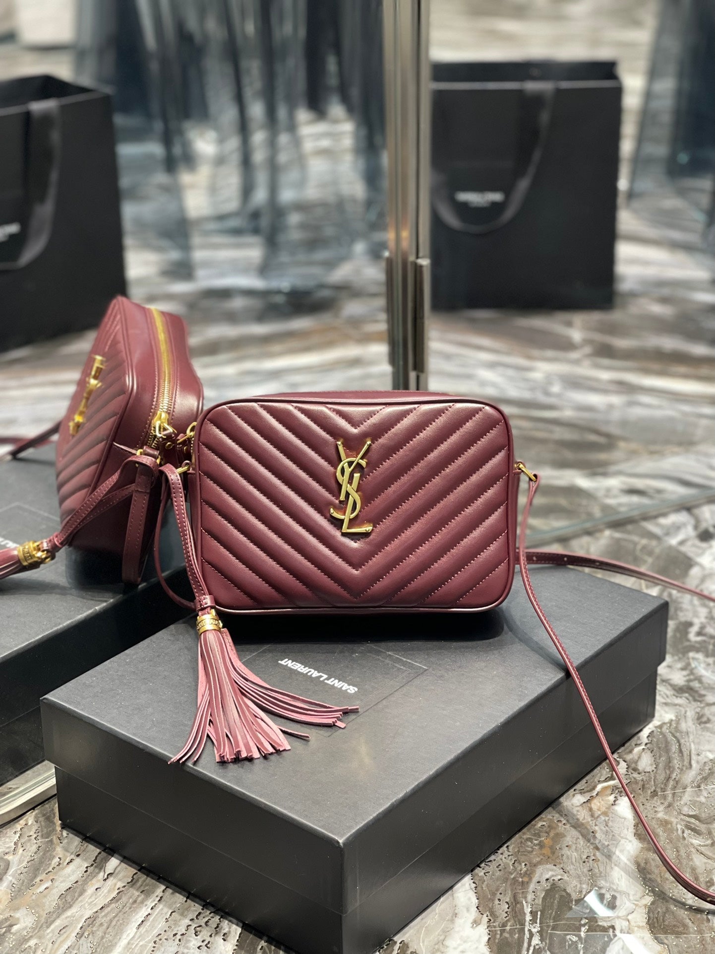 Y Lou Camera Bag In Quilted Leather - Top Club