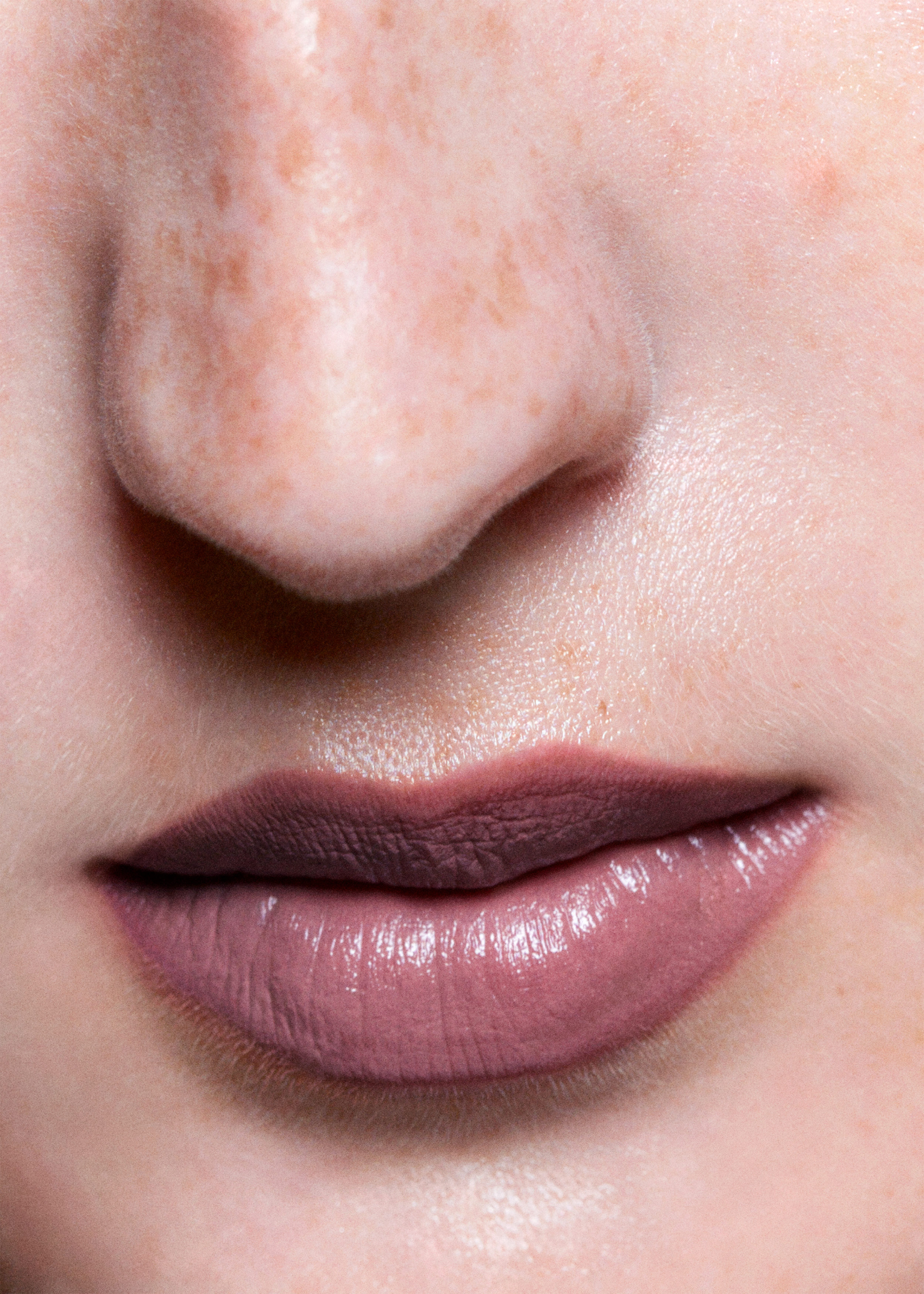 & Other Stories SIENNA STUNNER SIENNA STUNNER SATIN LIP COLOUR