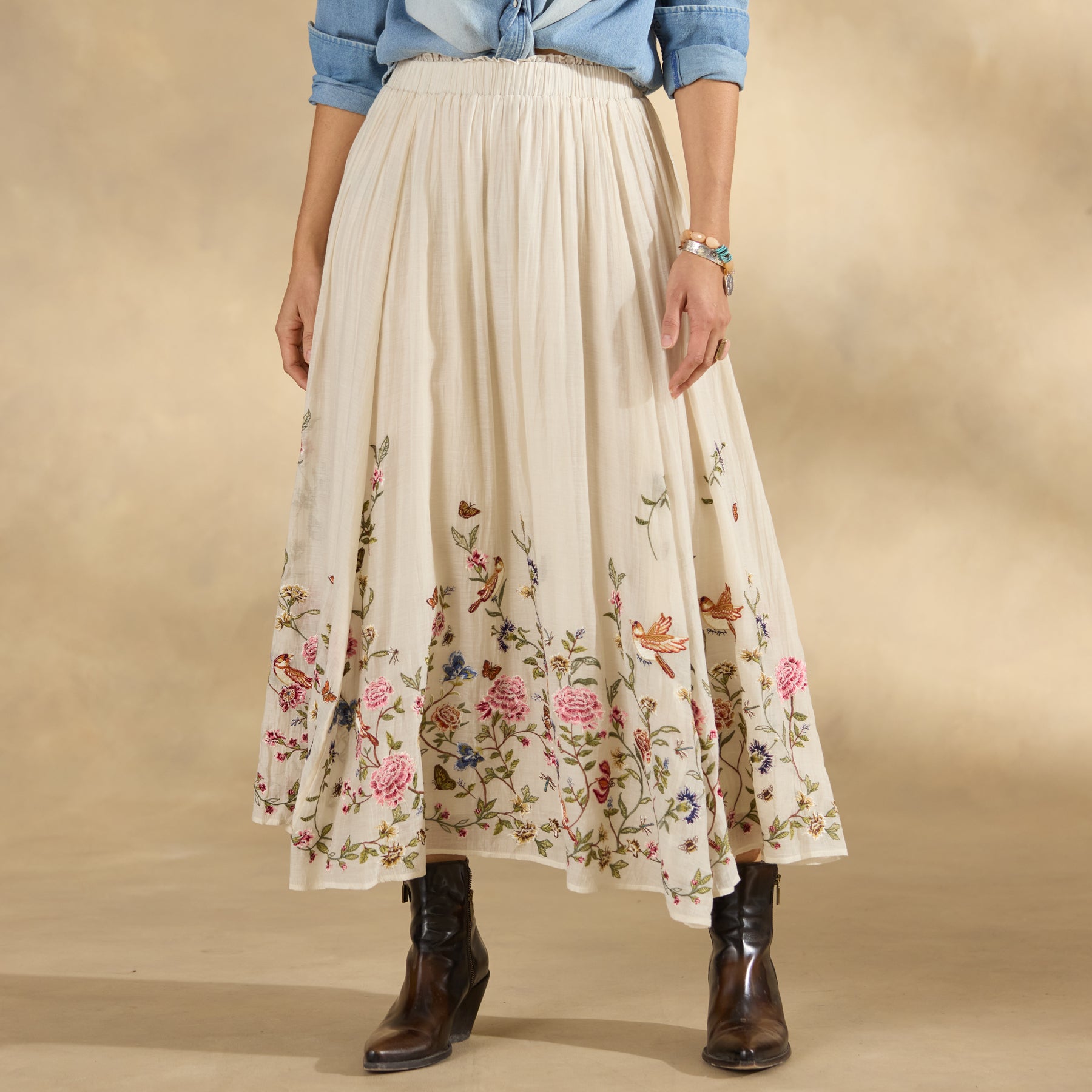 Romance Garden Skirt - Sundance Living