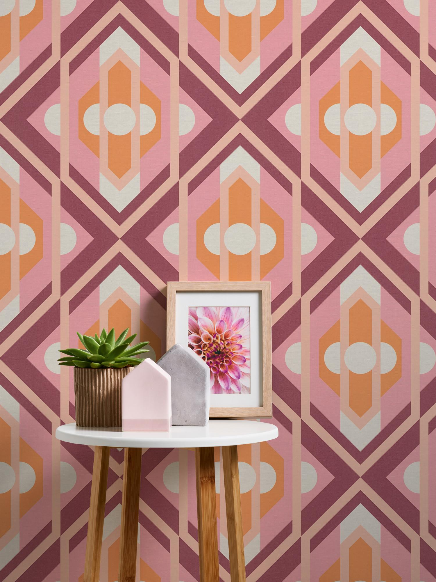 Vliesbehang met geometrische ornamenten in retrostijl - oranje, roze, wit #1