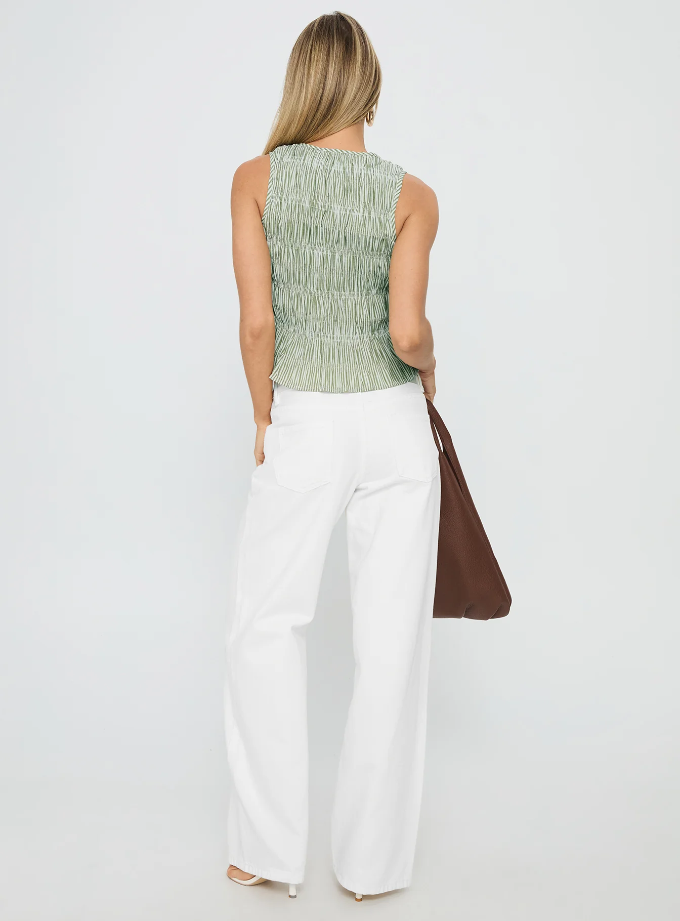 Serenitia Mid Rise Straight Leg Relaxed Jeans White Wash