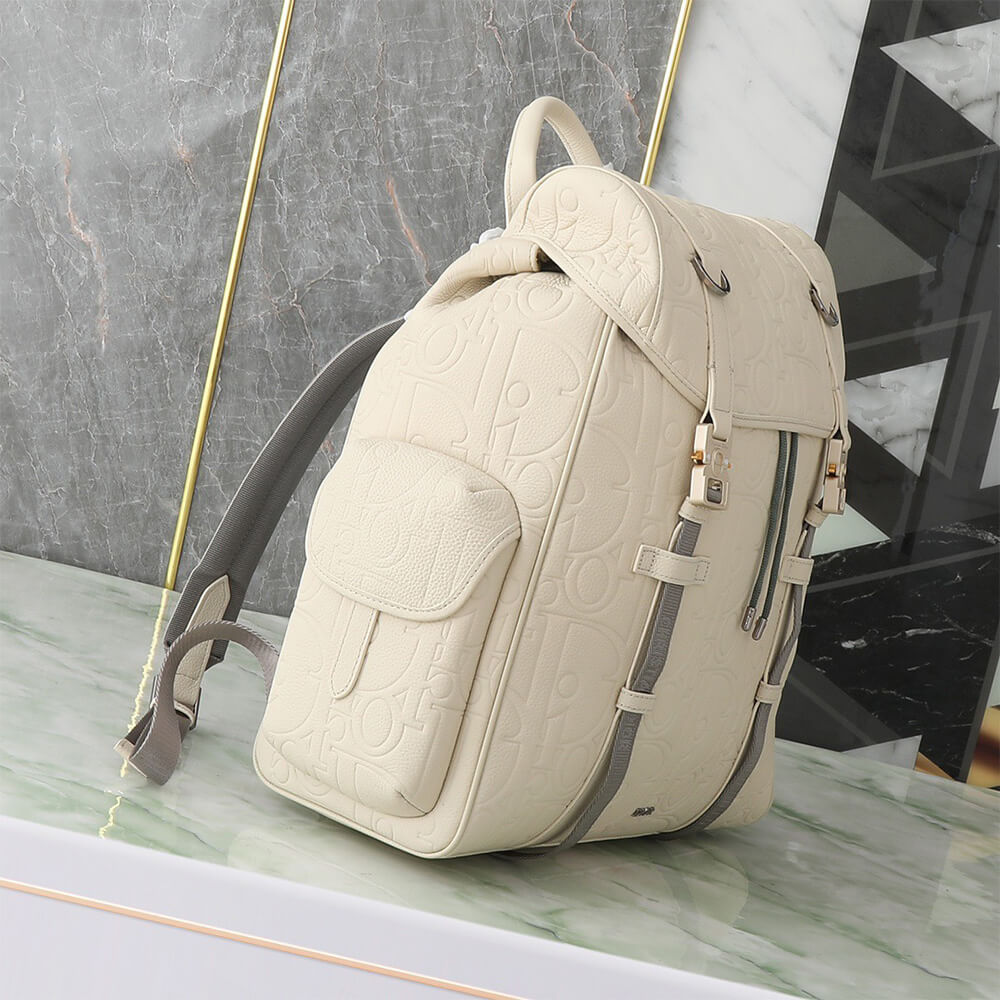 Dior Hit the Road Backpack with Flap(high-end grade) - Top Club