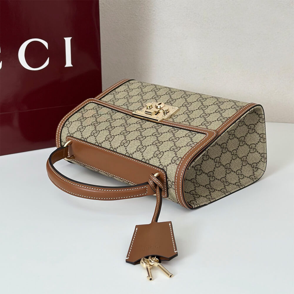 Gucci Padlock medium top handle bag - Top Club