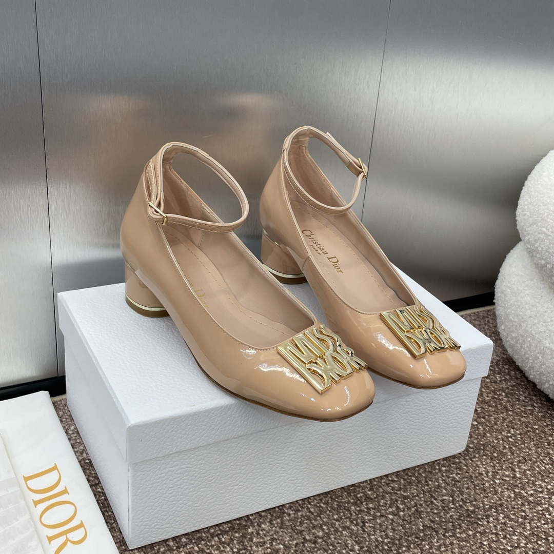 Dior KDV266VNI Miss Dior Pump Apricot Patent Calfskin D82962 - Sneaker Replica Workshop