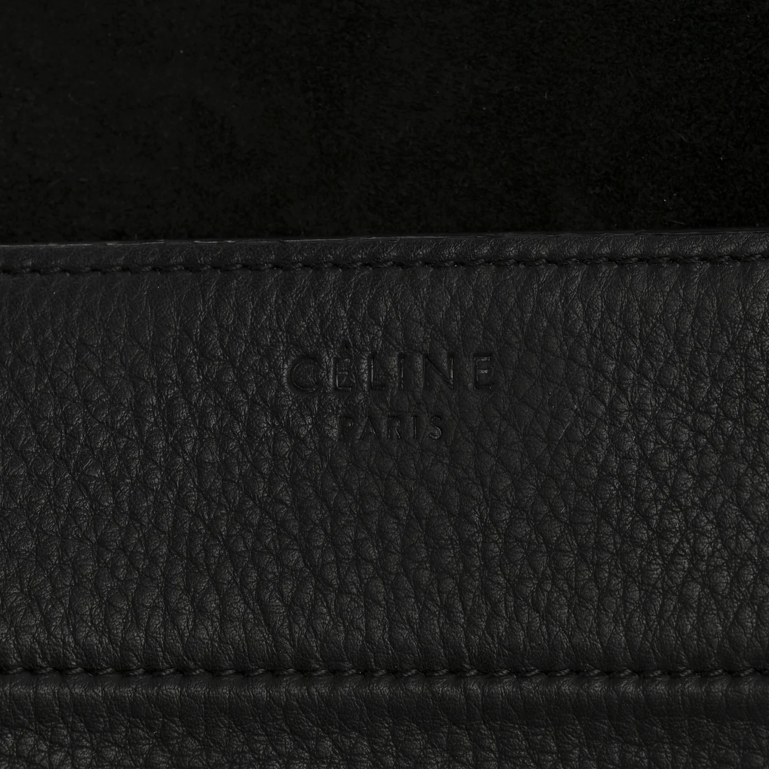 Grained Calfskin Medium Phantom Luggage Black - Top Club