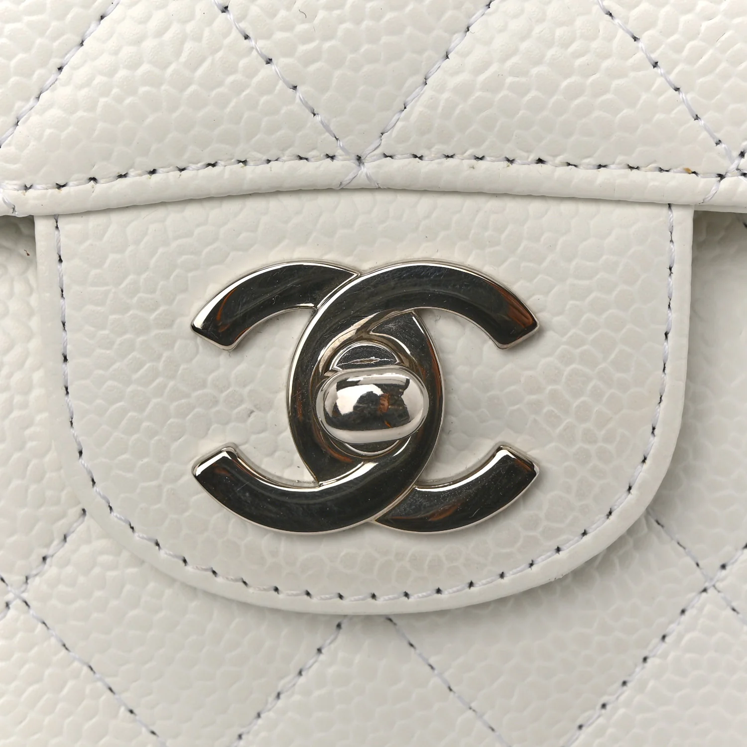 Caviar Quilted Medium Double Flap White - Top Club