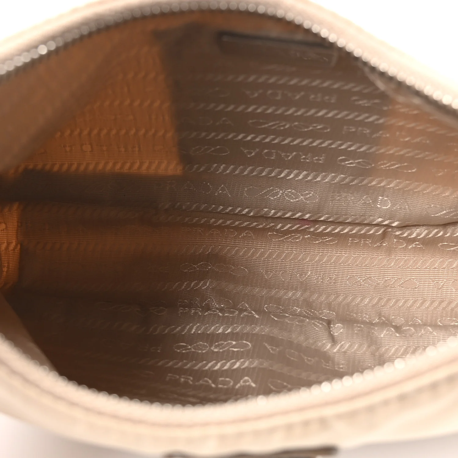 Nylon Re-Edition 2005 Shoulder Bag Cammeo - Top Club