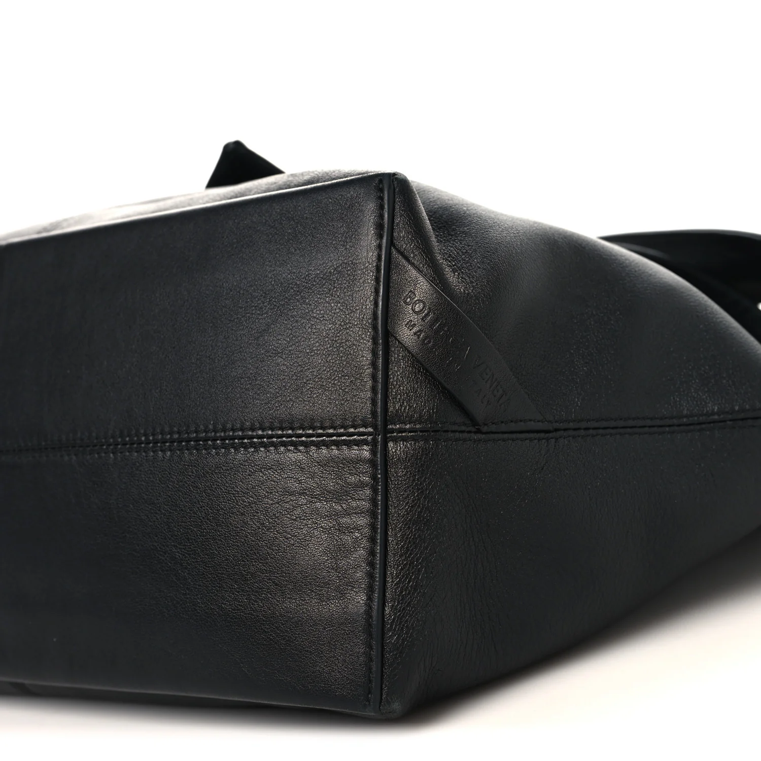 Silky Calfskin Medium Sawyer Messenger Bag Black - Top Club