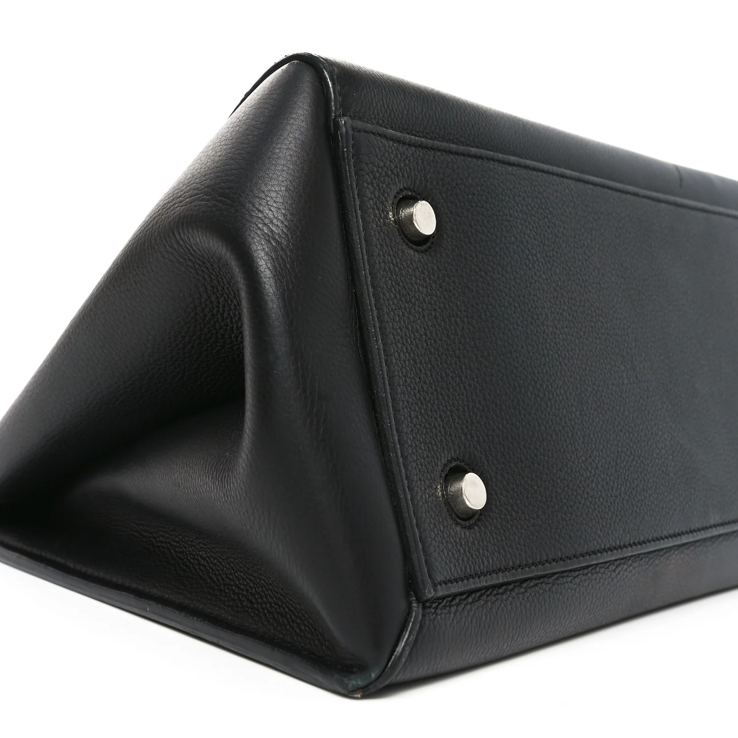 Grained Calfskin Edge Shoulder Bag Black - Top Club