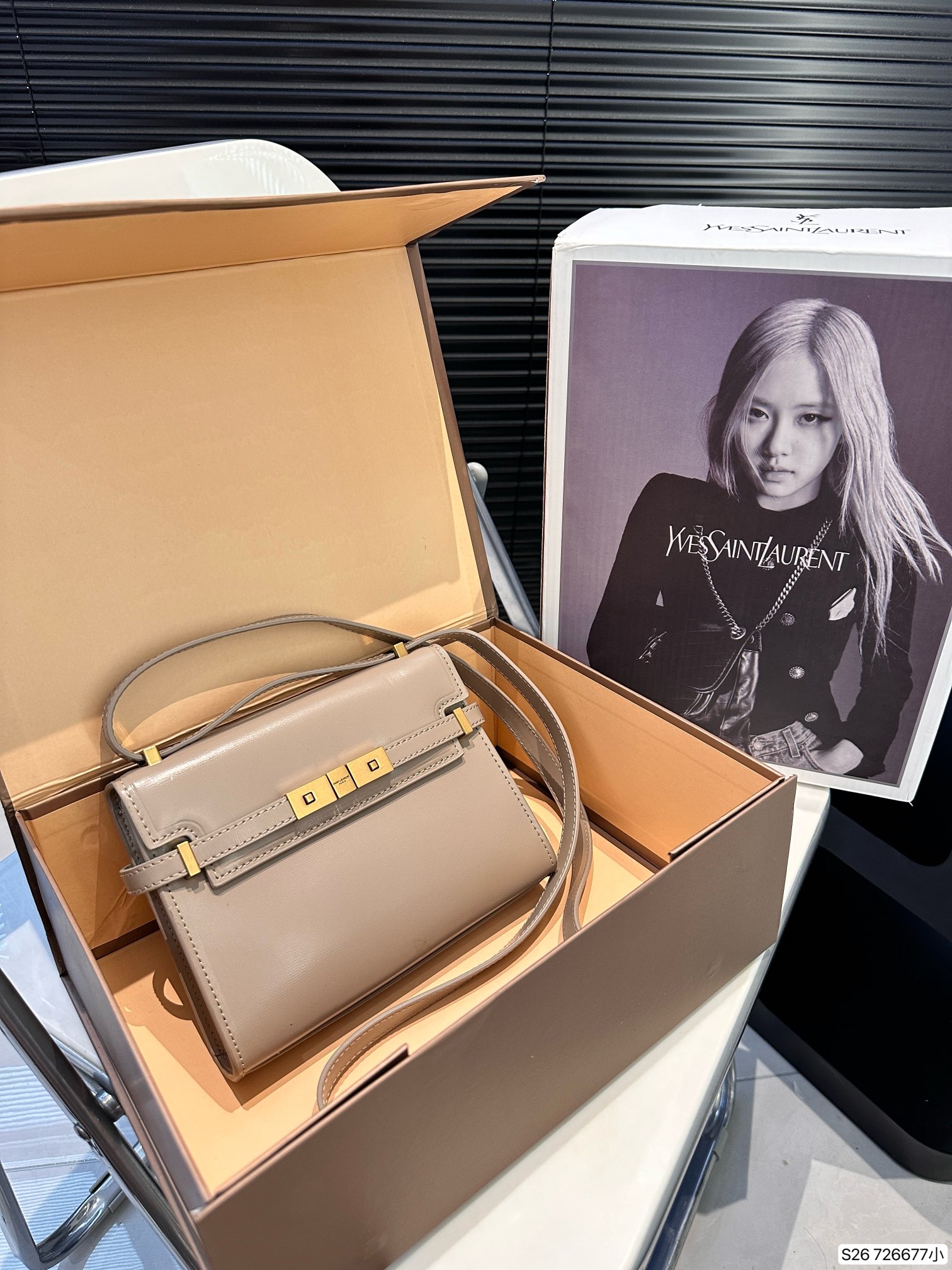 Y new arrival Manhattan bag smooth leather small size: 19 *14 cm - Top Club