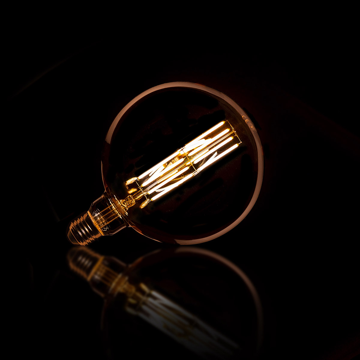Lamp K - LED filament bol Ø15