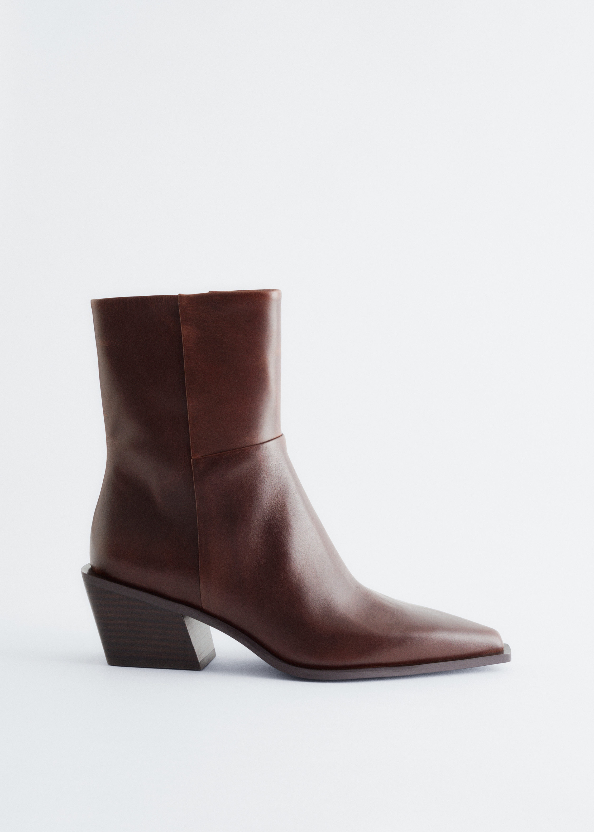 & Other Stories SLEEK LEATHER COWBOY BOOTS