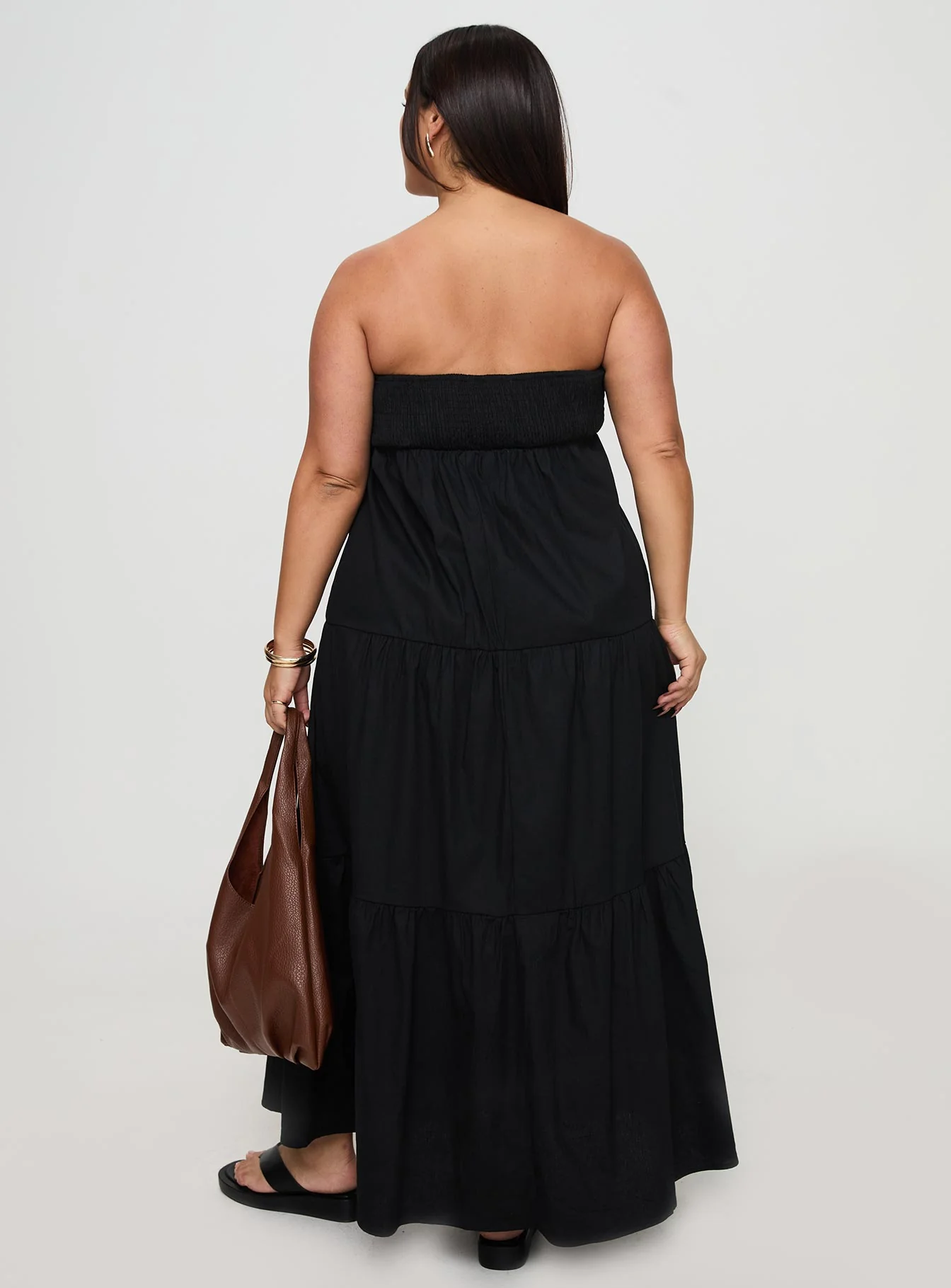 Osment Maxi Dress Black Curve
