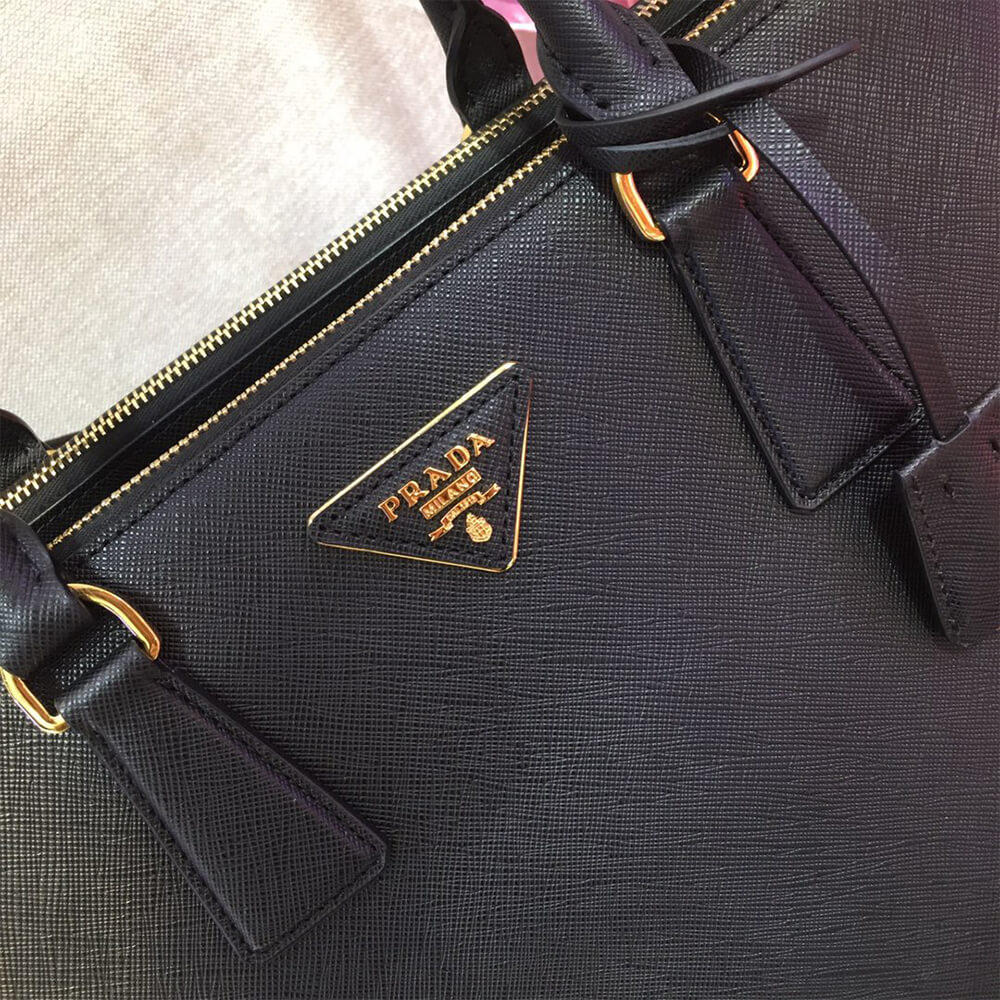 Prada Medium Prada Galleria Saffiano leather bag(HIGH-END GRADE) - Top Club