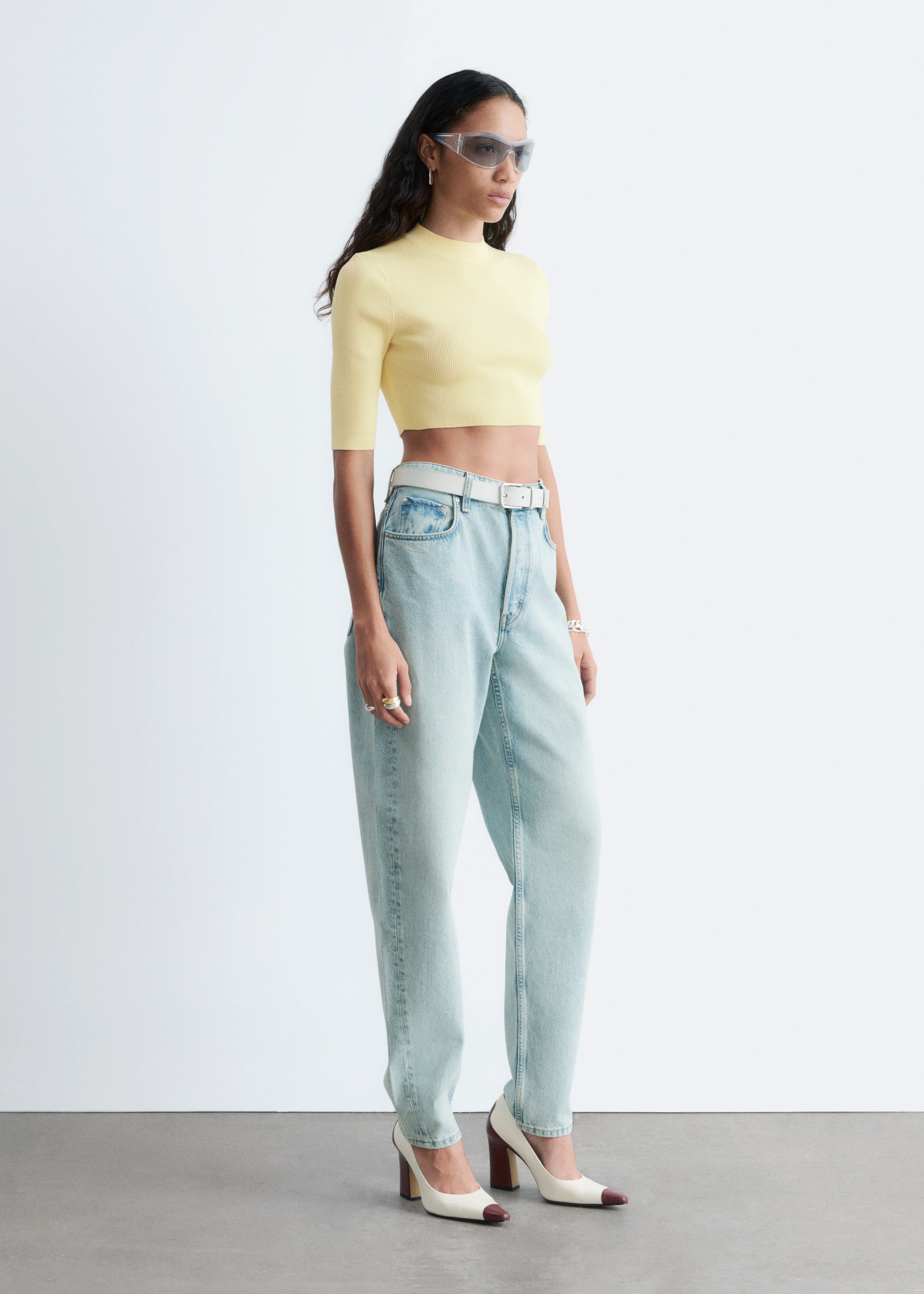 & Other Stories SLIM-FIT CROPPED T-SHIRT
