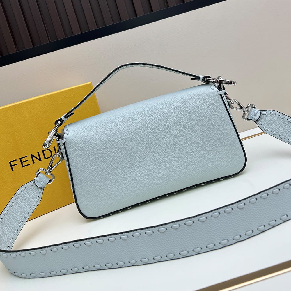 Fendi Baguette - Top Club