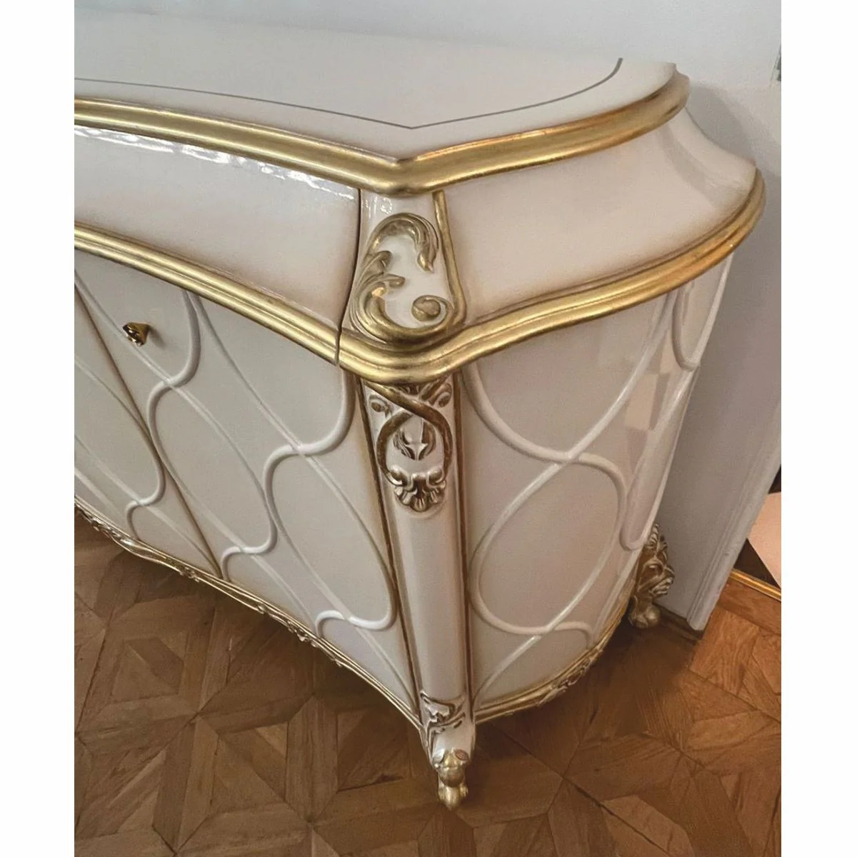 Luxury Baroque Sideboard White / Antique Gold 254 cm - Baroque Furniture