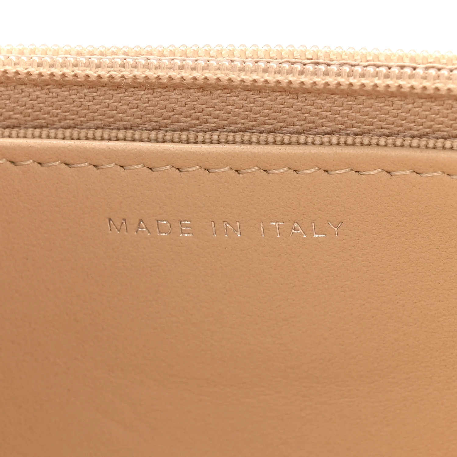 Caviar Quilted Wallet on Chain WOC Beige - Top Club