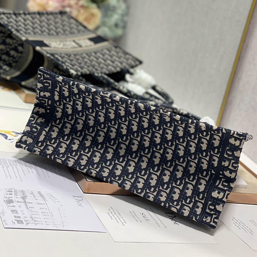 MEDIUM DIOR BOOK TOTE - Top Club