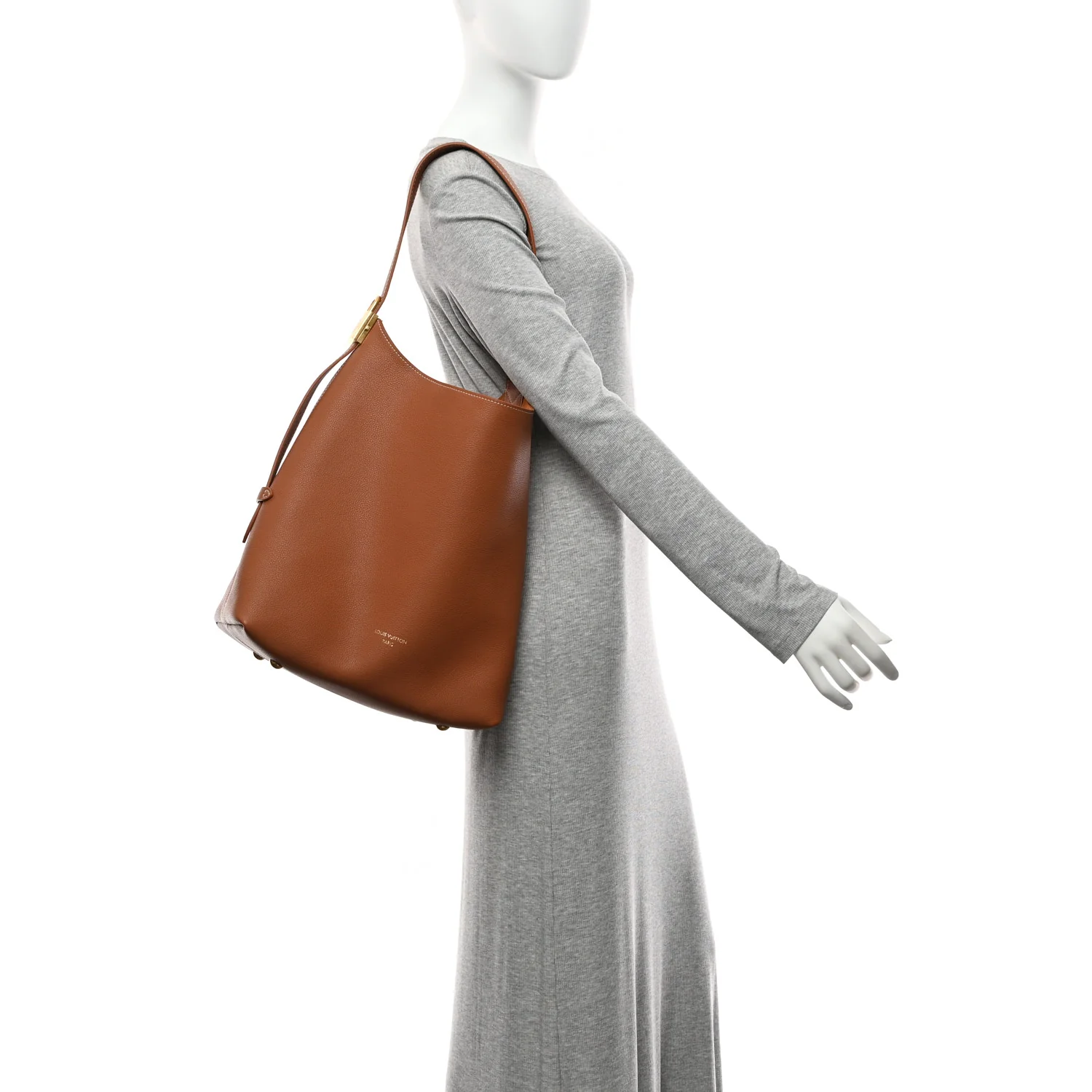 Grained Calfskin Low Key Hobo MM Cognac - Top Club