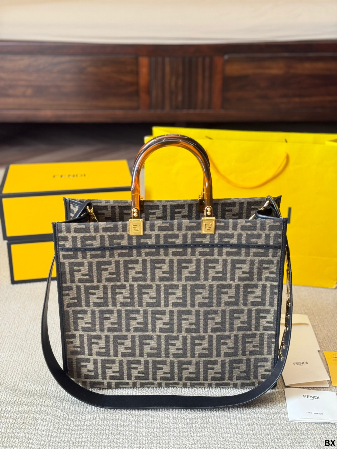 Fen new arrival peekabo tote bag size??35*30 cm - Top Club
