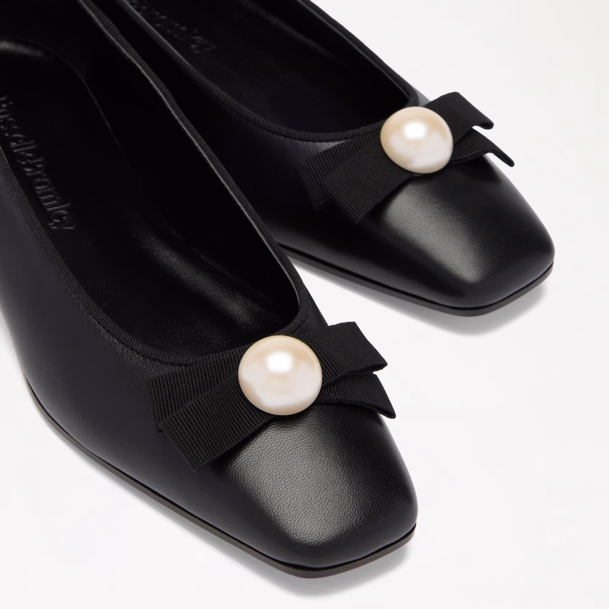 Carden BalletTrim Ballerina