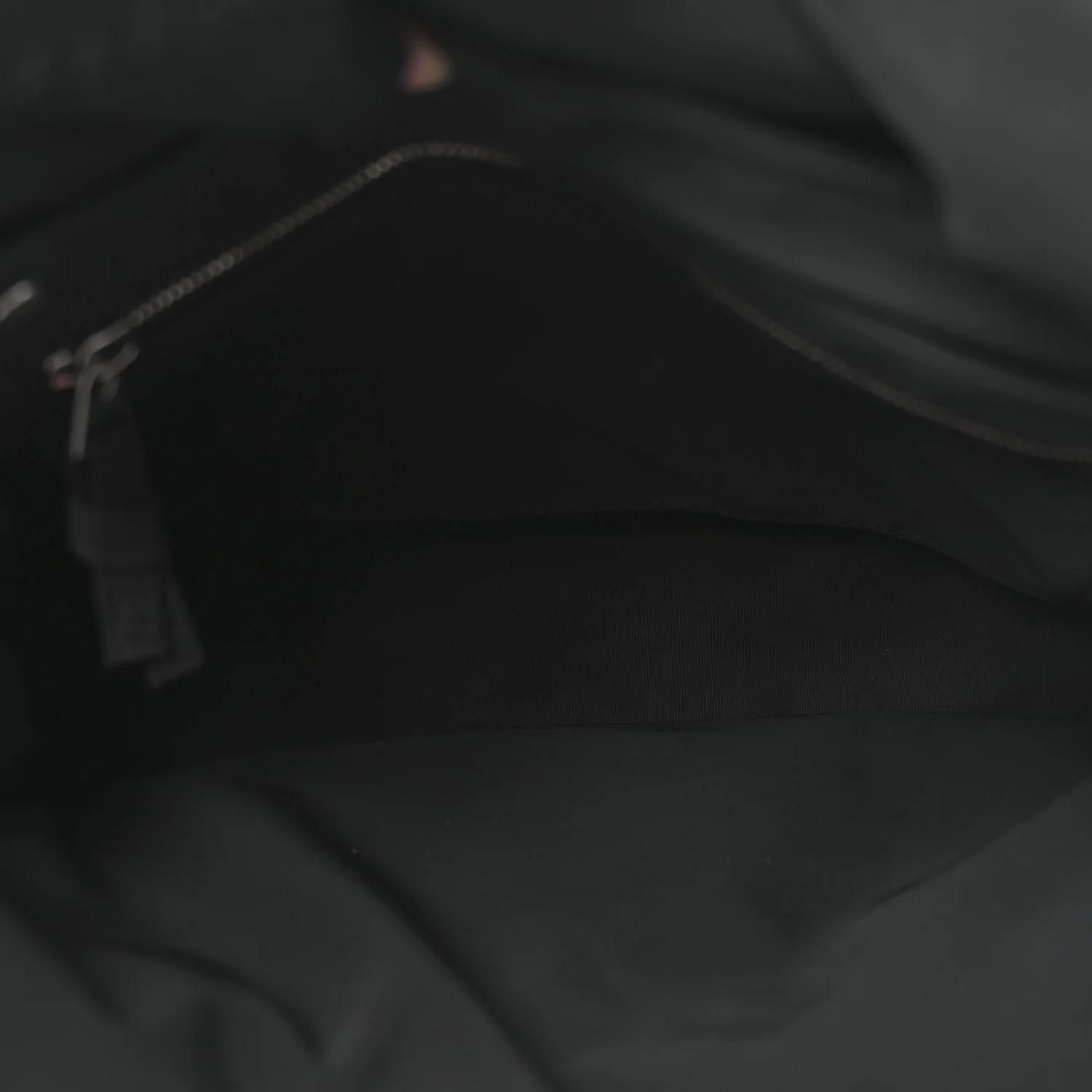 Nylon Intrecciato Padded Tech Maxi Cassette Bag Black - Top Club