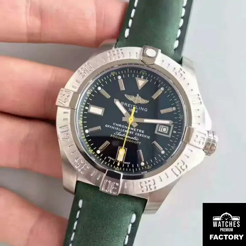 Breitling Avenger II Seawolf A1733110 / BC30 / 435X / A20BASA.1 Green Leather Strap GF Factory Black Dial
