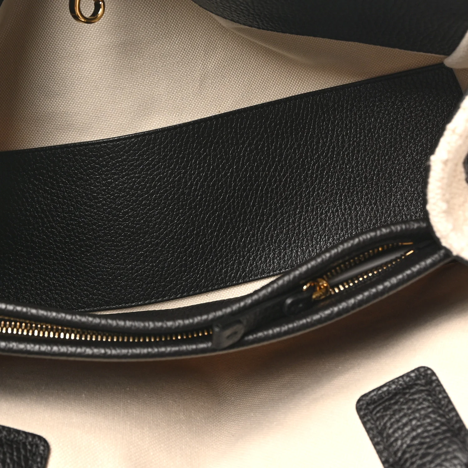 Grained Calfskin Boucle Urban Essentials Small Shopping Bag Black Ivory - Top Club