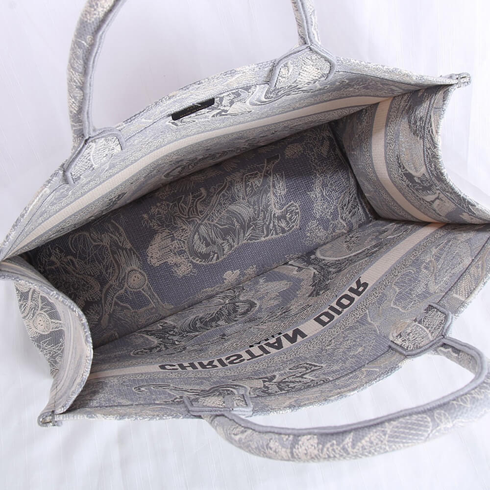LARGE DIOR BOOK TOTE - Top Club