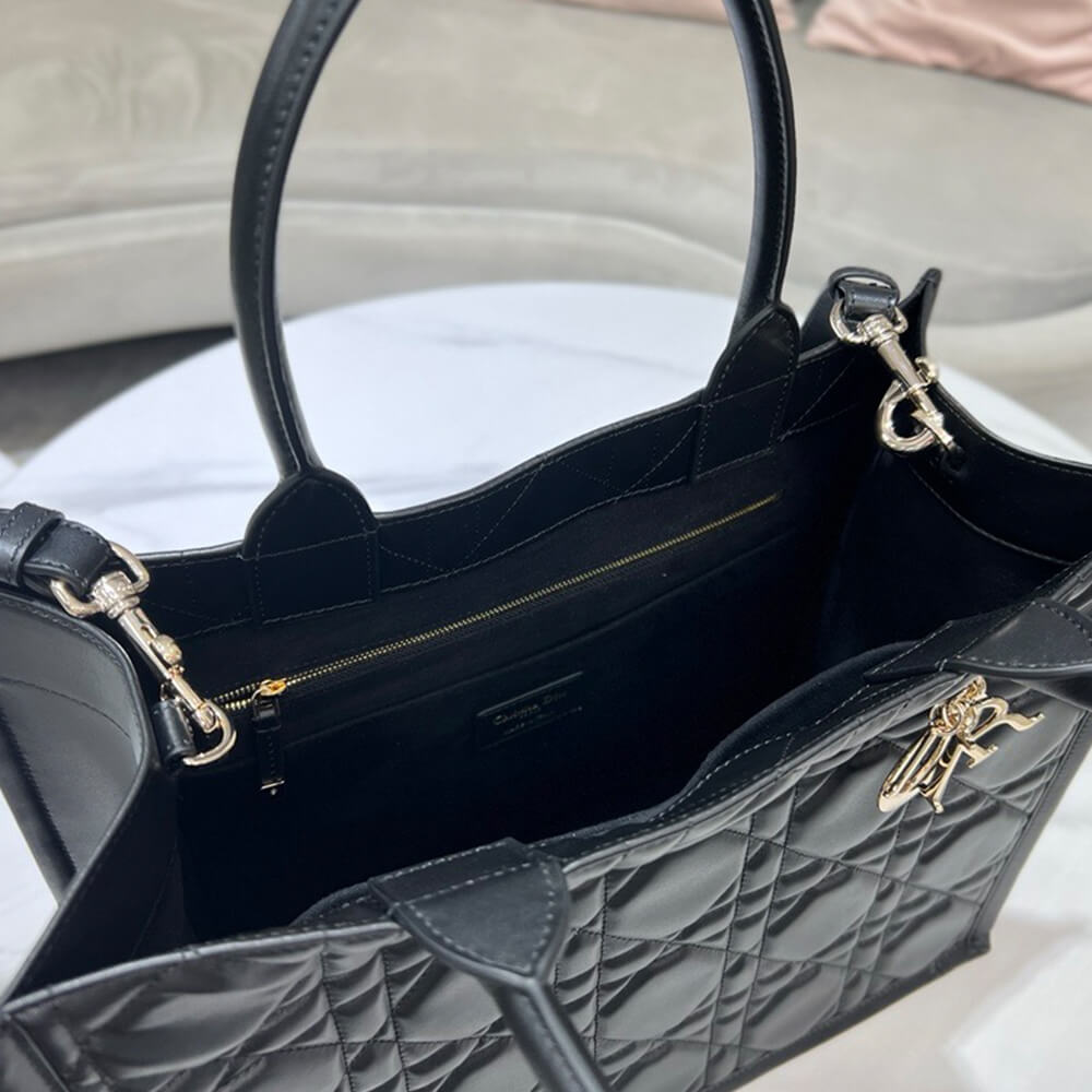 Dior Medium Dior Book Tote - Top Club