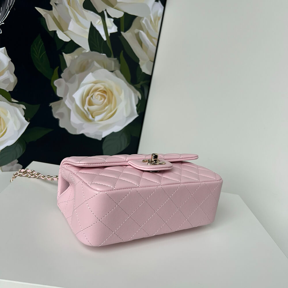 CHANEL Mini Classic Handbag With Top Handle - Top Club