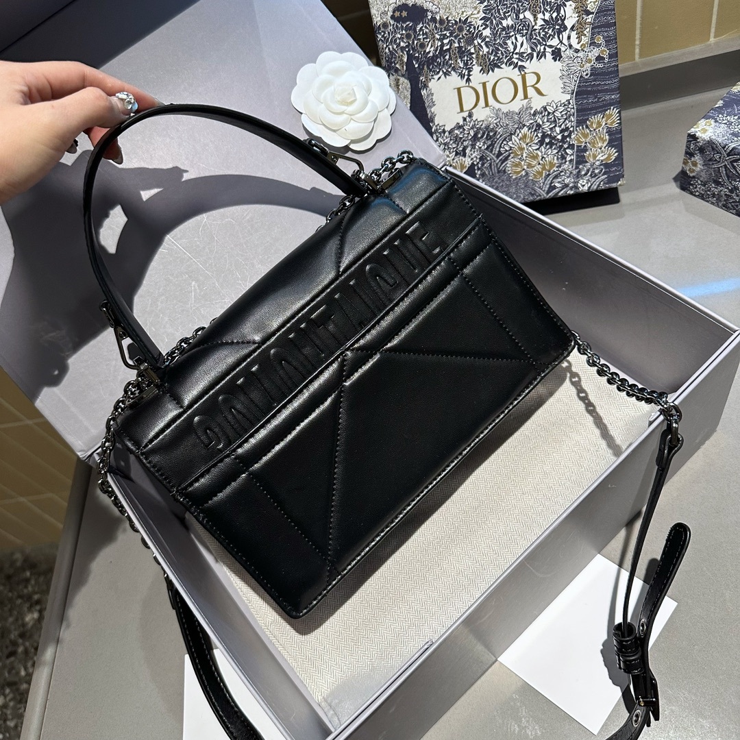 D new arrival MONTAIGNE bag size: 24 cm - Top Club