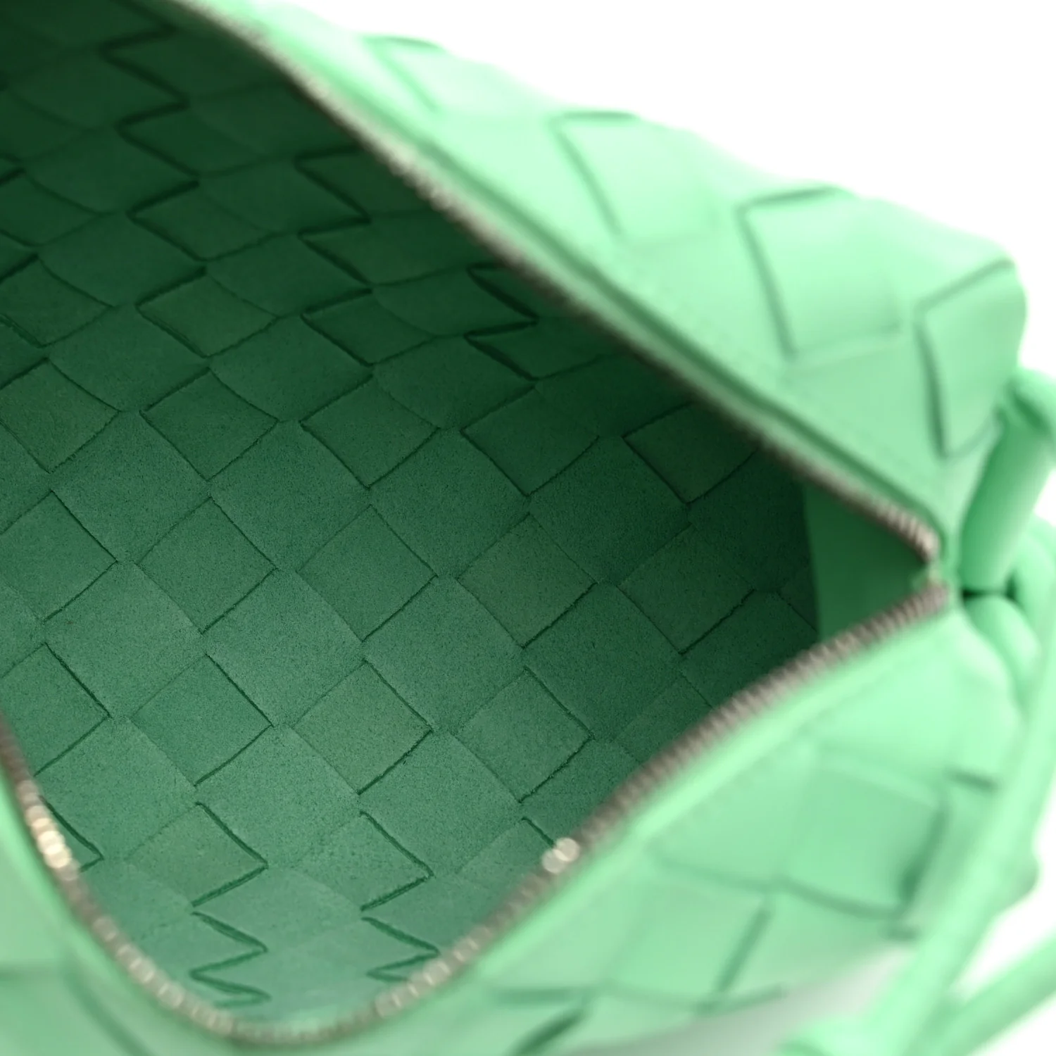 Nappa Intrecciato Mini Loop Camera Bag Fountain - Top Club