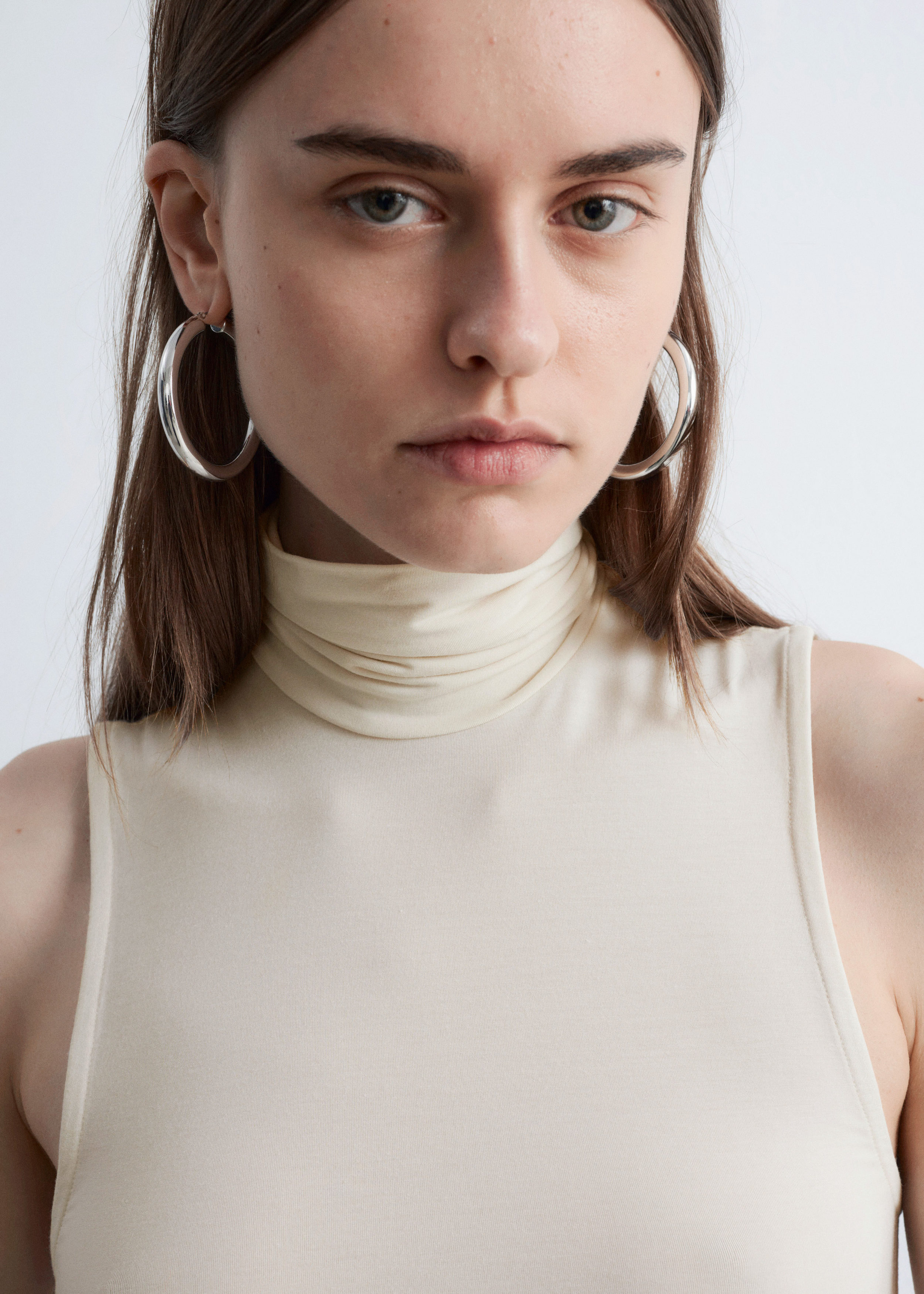 & Other Stories SLEEVELESS TURTLENECK TOP