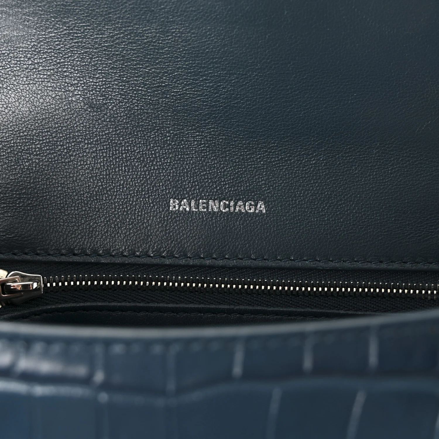Shiny Calfskin Crocodile Embossed Small Hourglass Top Handle Bag Dark Petrol Blue - Top Club