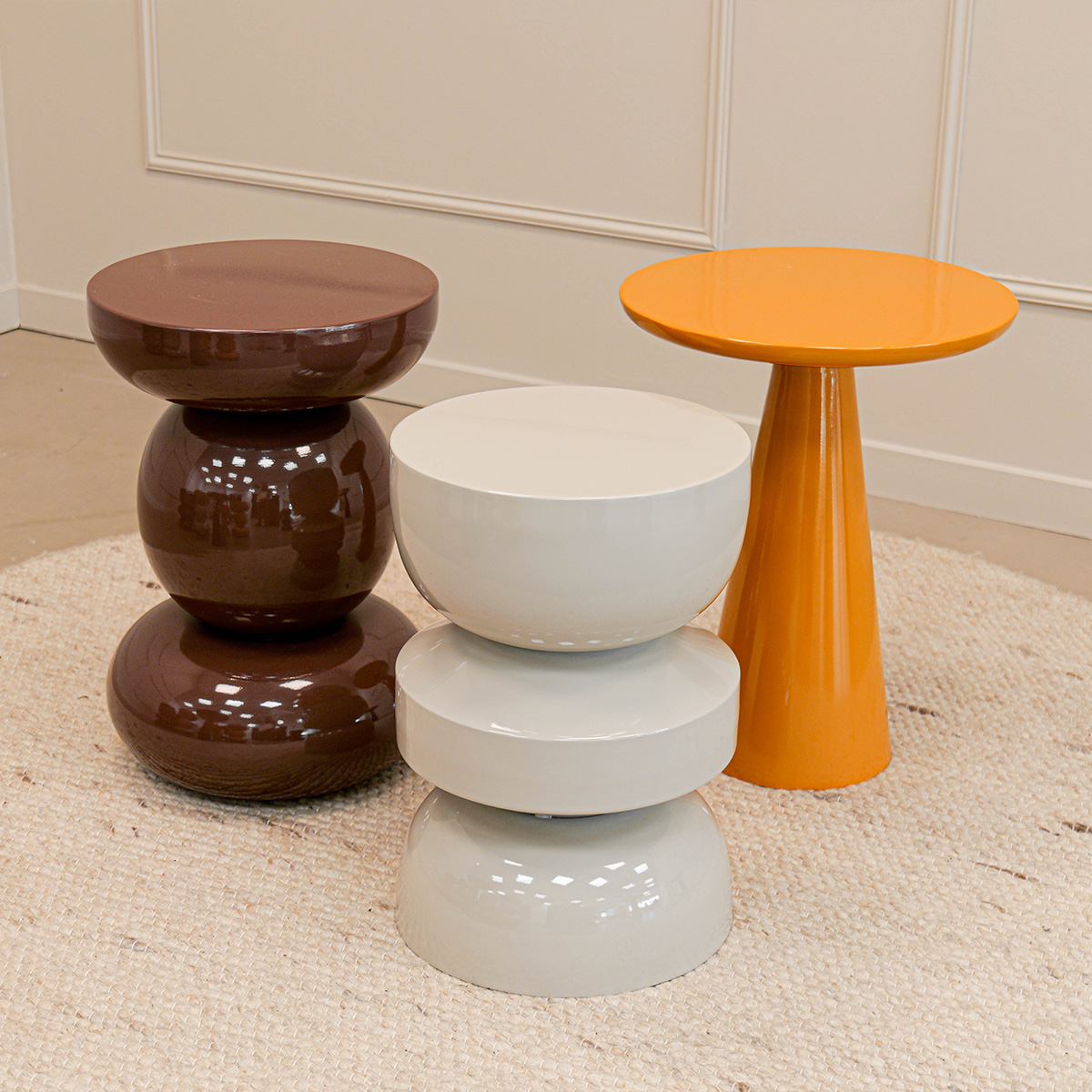 Kick Bijzettafel Lea Hoog beige