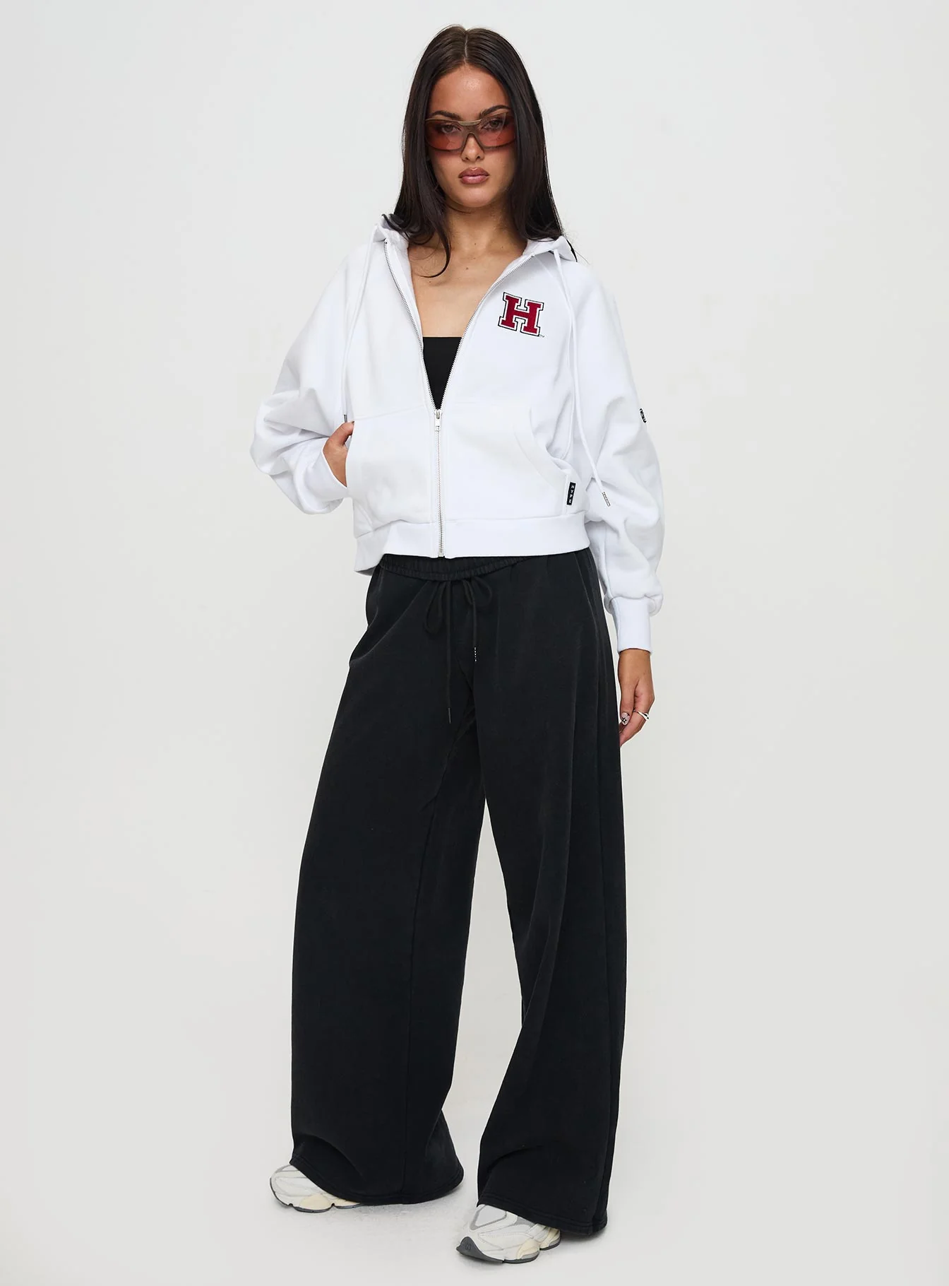 Harvard Raglan Zip Up White / Red