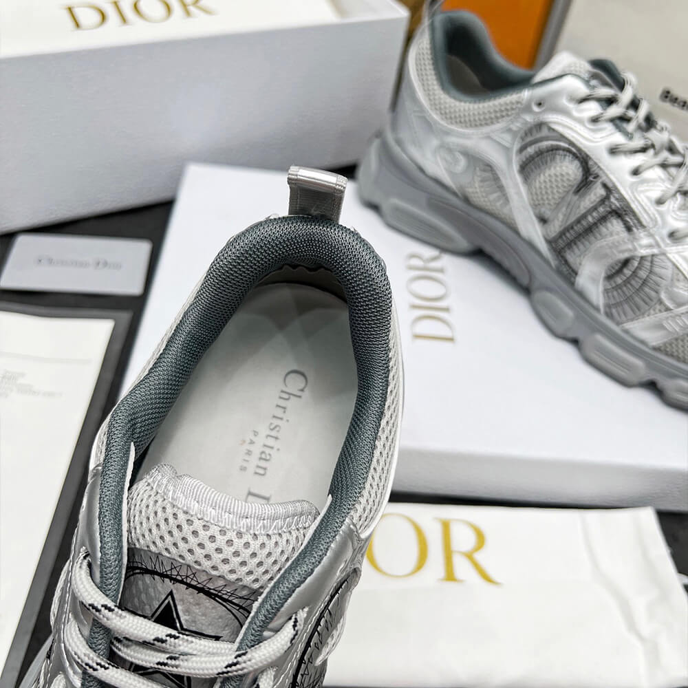 DIOR Chrono Sneaker - Top Club
